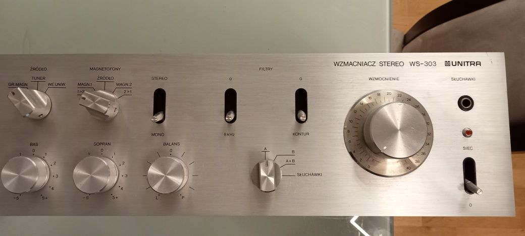 Wzmacniacz WS 303 z mojej kolekcji instrumenty muzyczne hobby