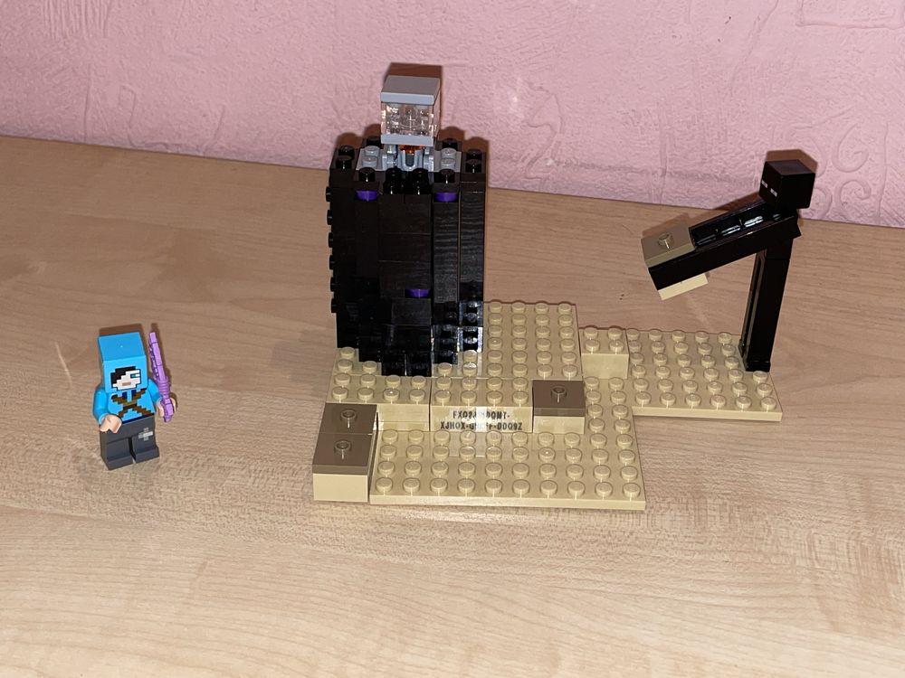 Конструктор LEGO Minecraft Остання битва (21151)