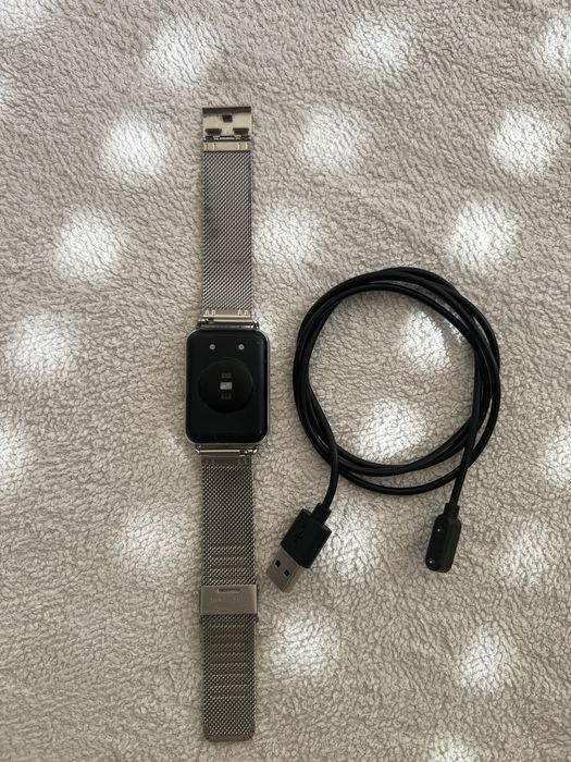 Smartwatch Huawei (original) com pulseira + cabo