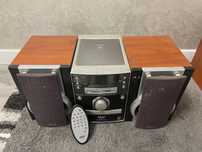 Продам музичний центр akai