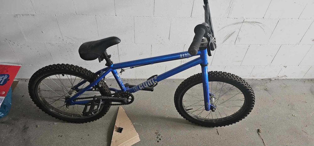 Rower BMX niebieski