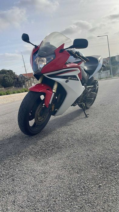 Honda CBR 600F 2011 | Sport-Touring