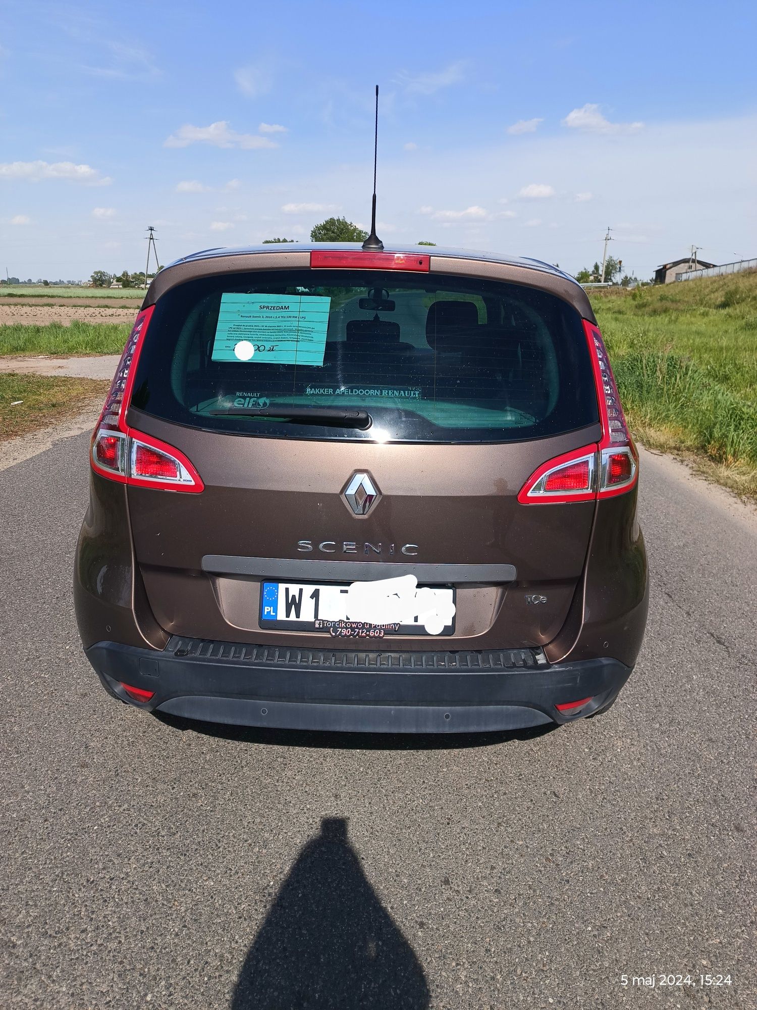 Renault Scenic 3 2010 r. 1.4 TCe o mocy 130 KM LPG