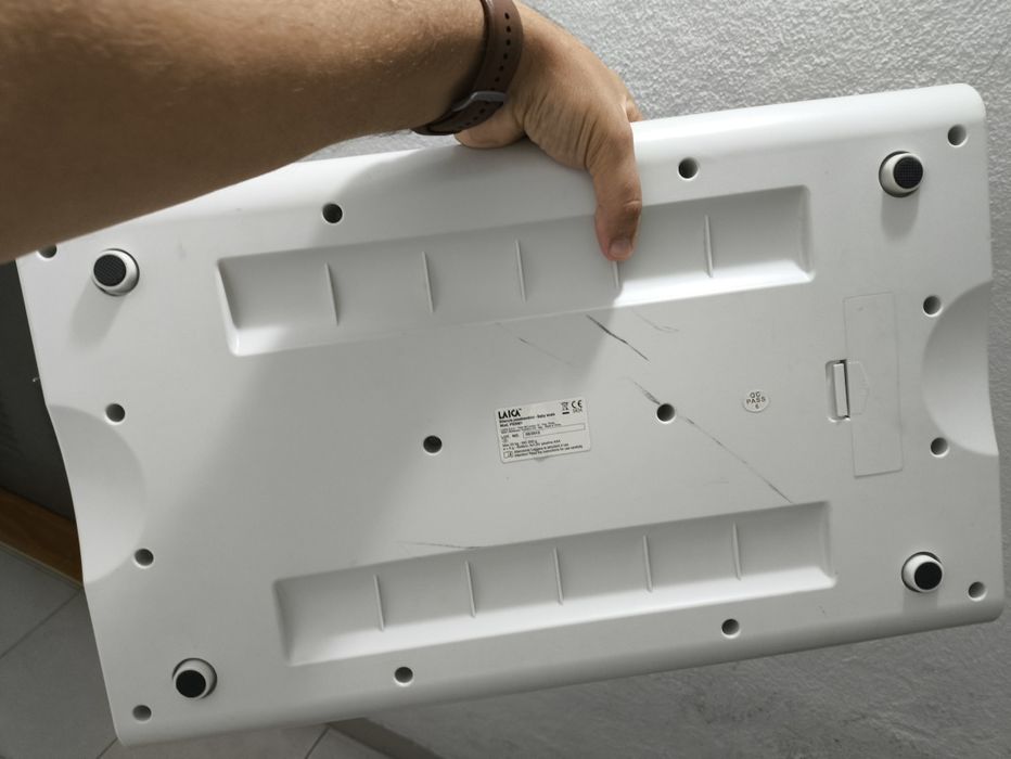 Balança de bebê digital LAICA