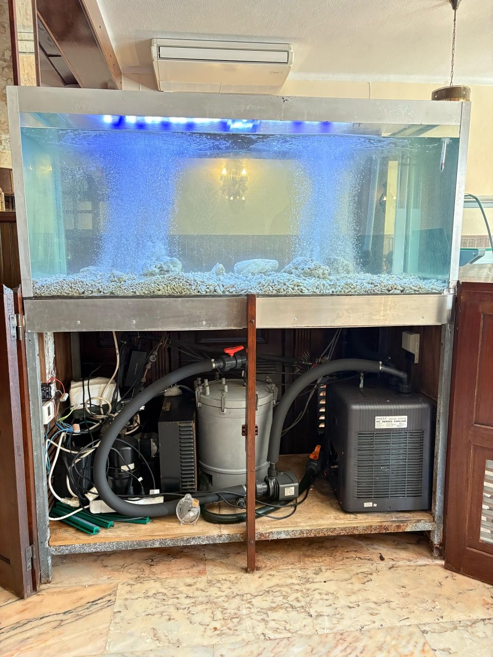 Aquário Completo 600L