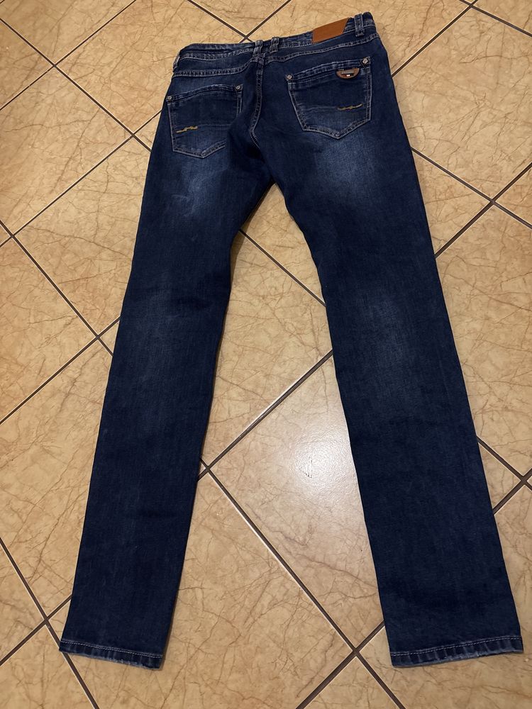Spodnie męskie jeans