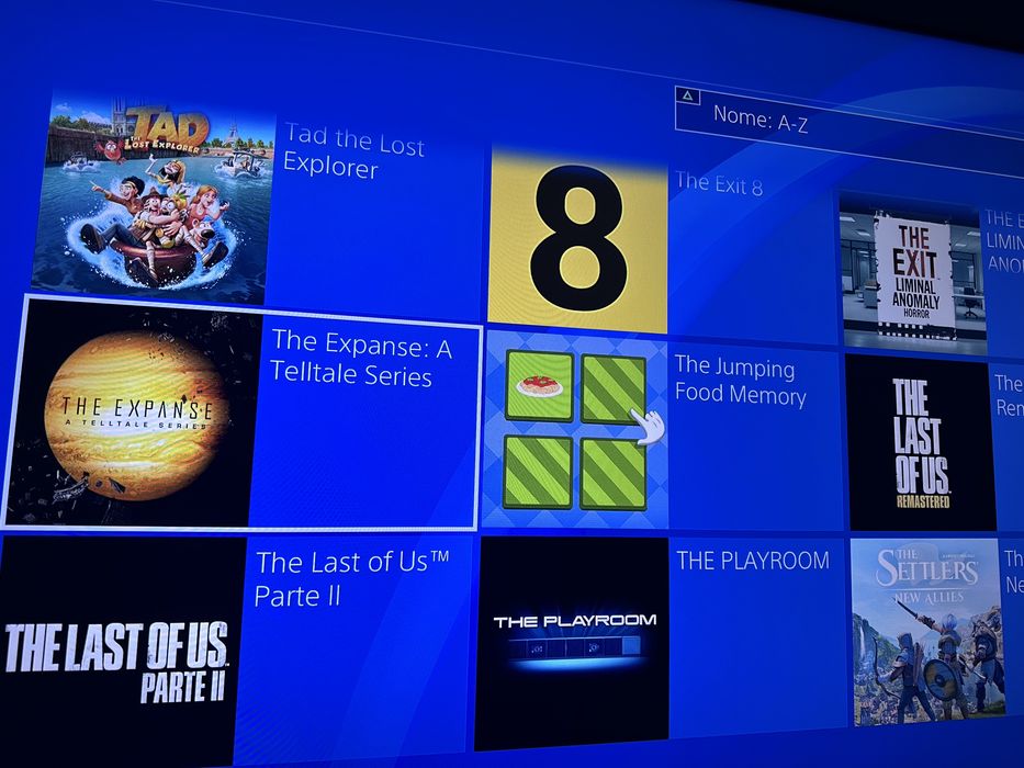 PlayStation 4 Pro 1tb Desbloqueada + 2 Comandos