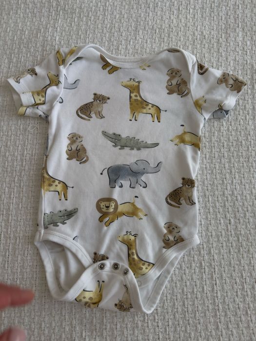 Дитячі речі 68 та 74 розмір