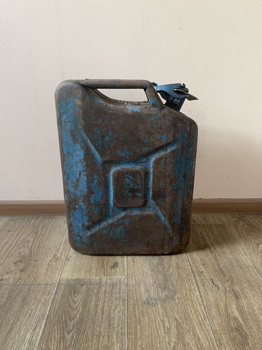 Каністра 20 л.