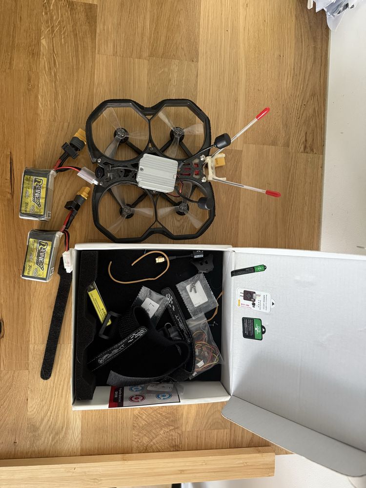 Dron iFlight Protek 25 + LiPo