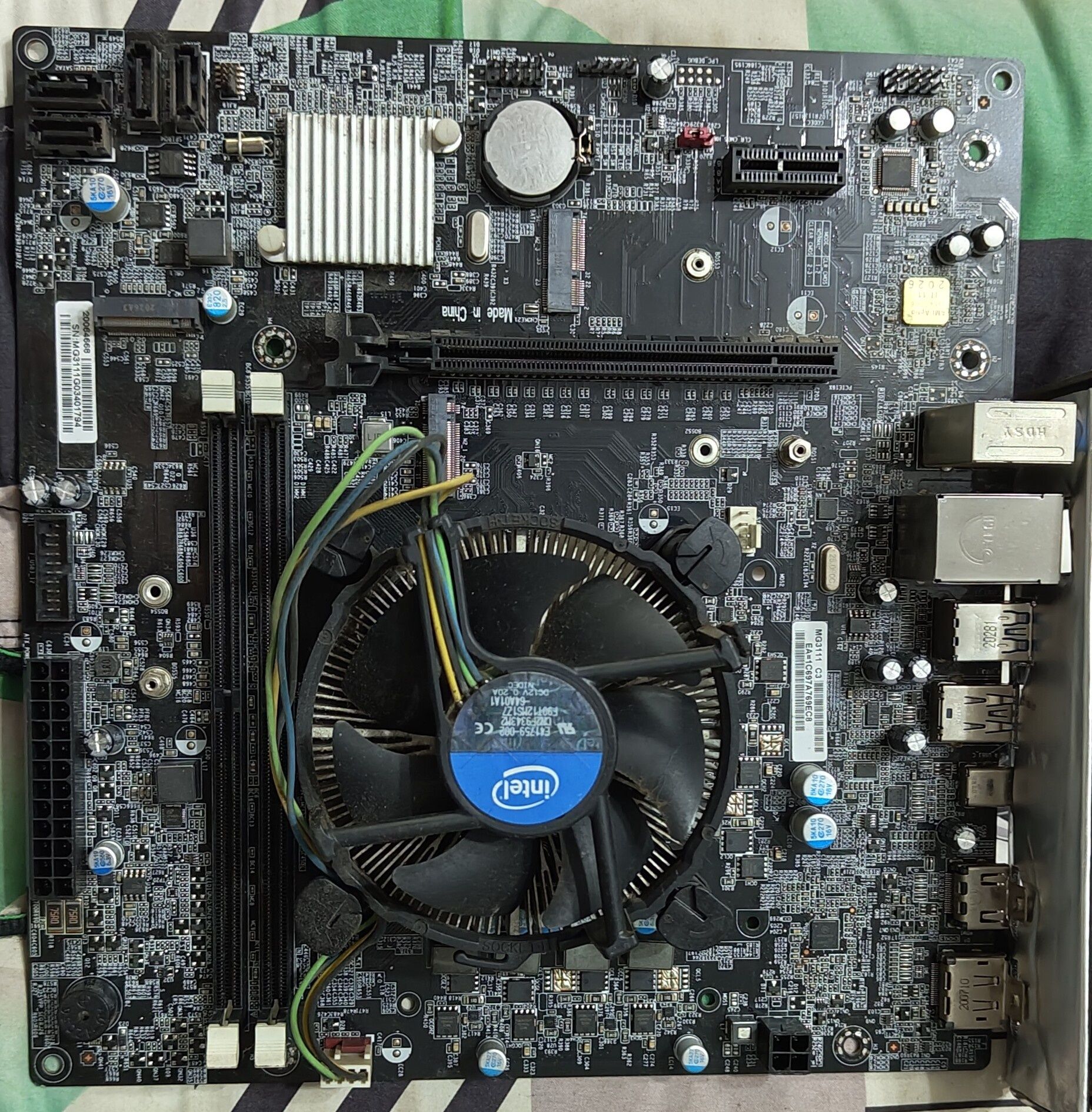 Płyta główna ASUStek b360h4 + Intel core i5 8500