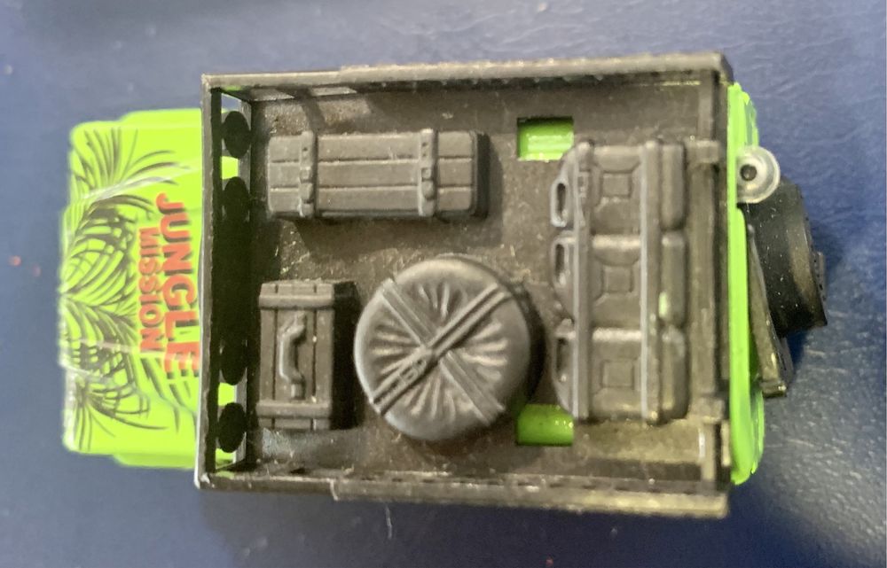 Miniaturas camiao carro e jeep