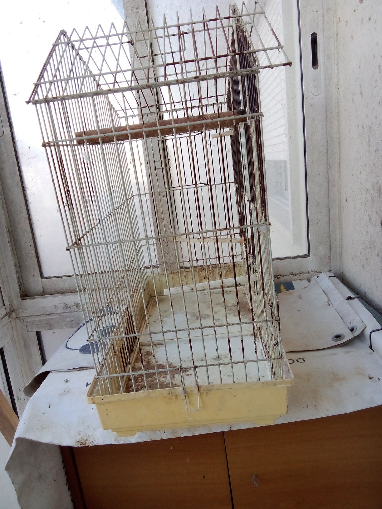 Vende-se gaiola para caturras ou agopornis