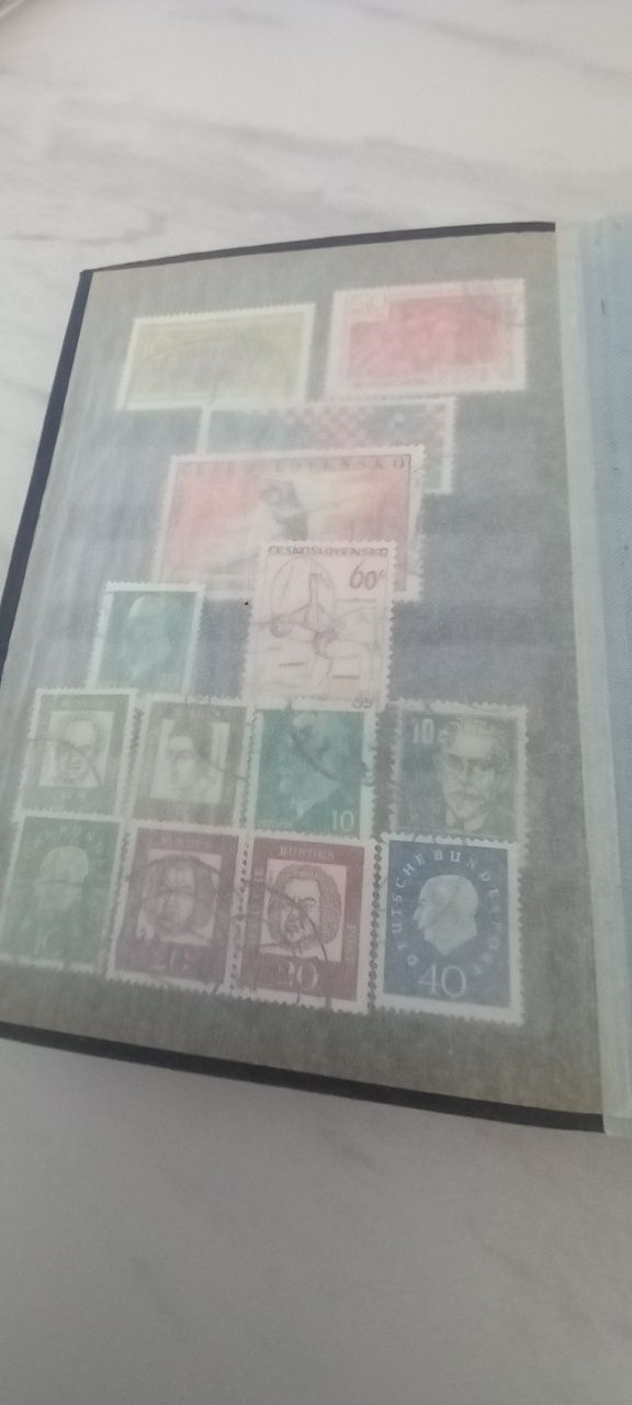 Klaser ze znaczkami