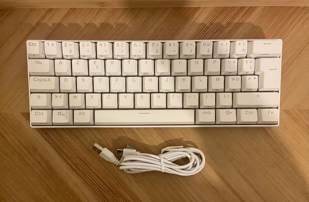 Teclado Mecânico Royal Kludge RK61 – Branco – Layout AZERTY – Novo