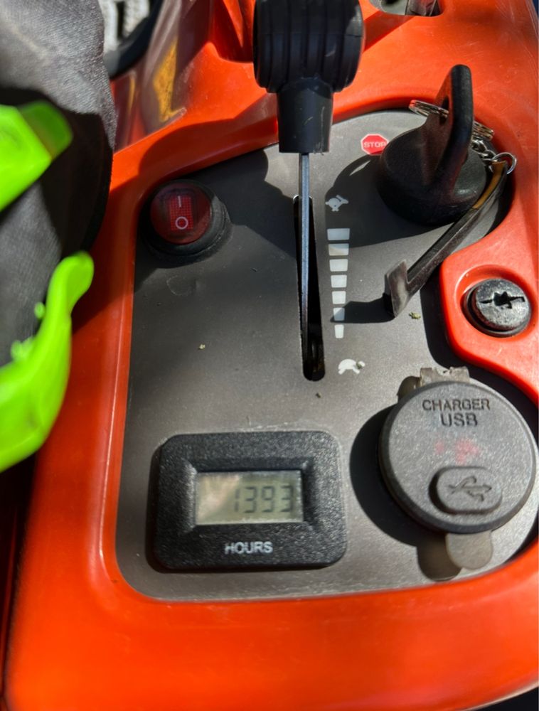 Kosiarka Husqvarna Rider R214 TC dwa cylindry.  Piła 545 Kosa 535 RXT