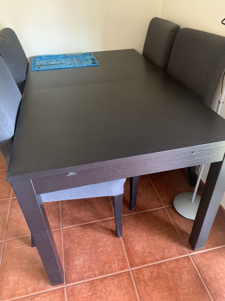 Mesa extensível IKEA BJURSTA