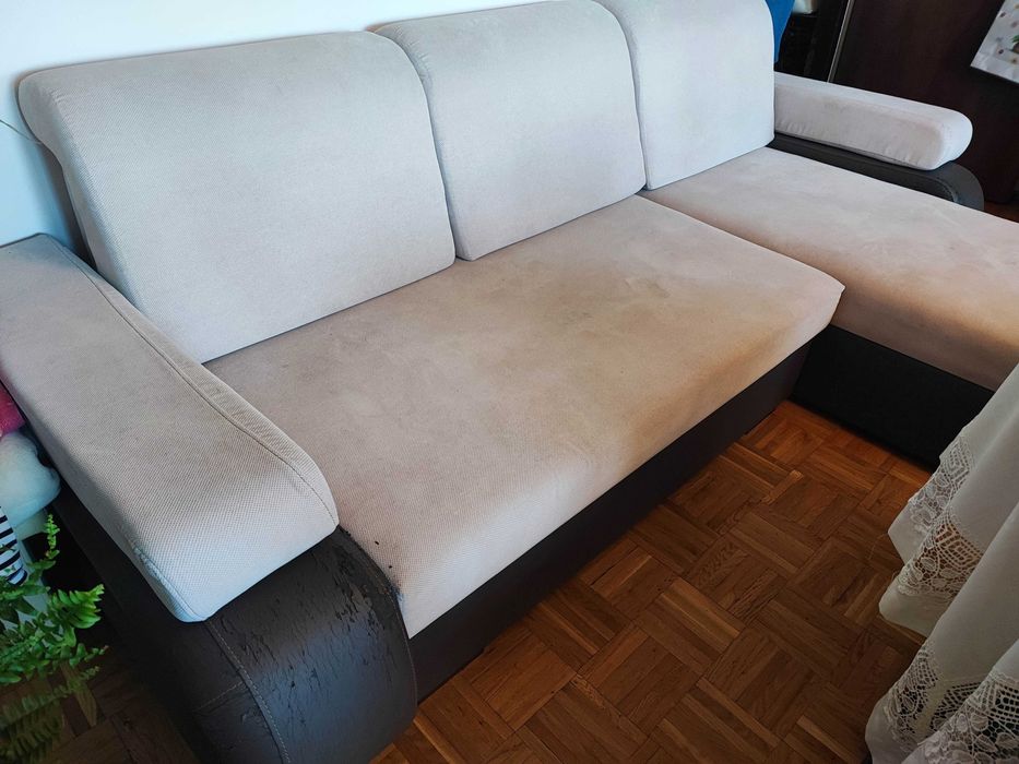 Łóżko, narożnik, sofa