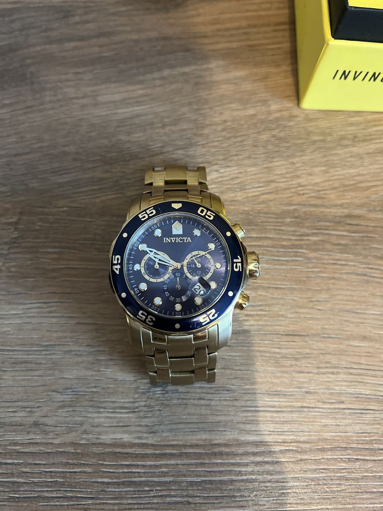 Чоловічий швейцарський годинник Invicta 0073  Pro Driver