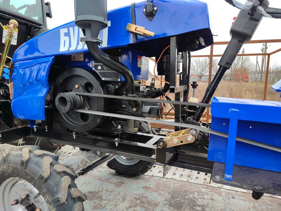 Трактор Булат Т185 16 лошадей + фреза и плуг