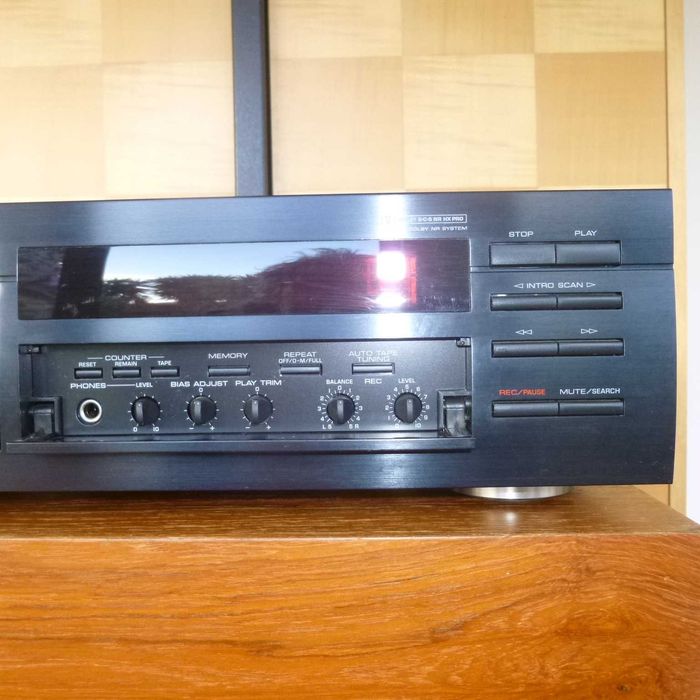 Leitor de cassetes YAMAHA KX 690