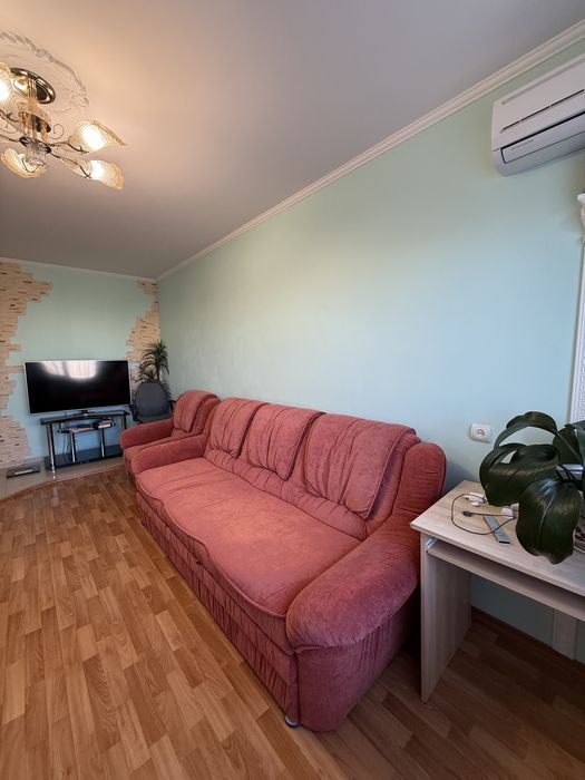 Трикімнатна квартира в рн 700річчя