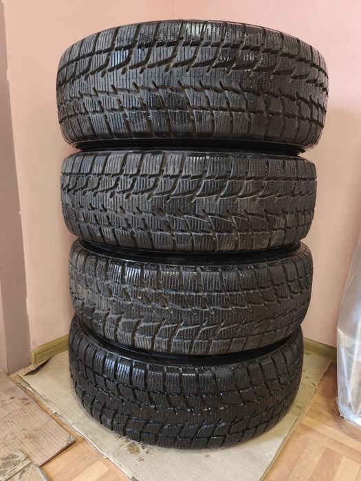 Колеса диски з шинами R15 Volkswagen, Skoda, Audi, Seat