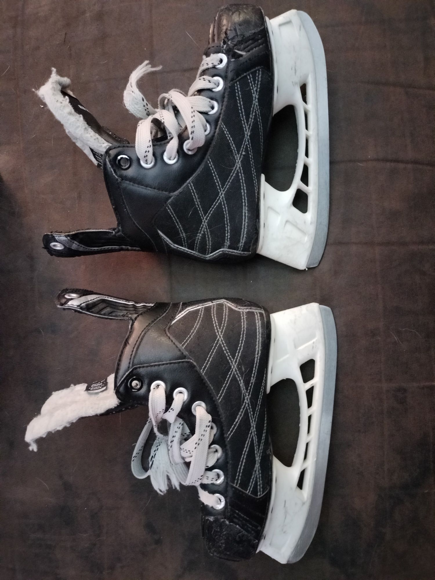 Łyżwy hokejowe dziecięce Bauer Nexus 200 roz. 33,5, 1R