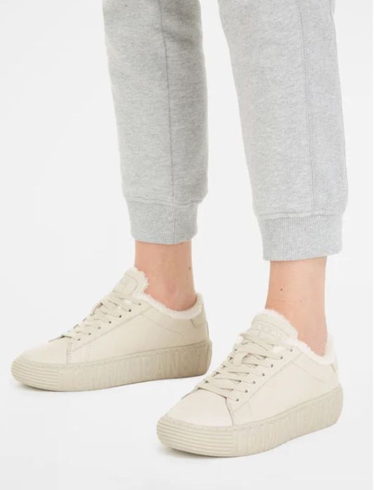 Tommy Hilfiger кожаные кроссовки оригинал