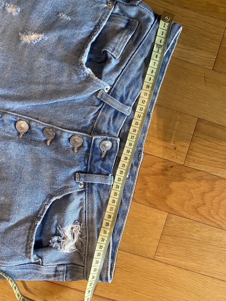 Spodnie jeansowe dziewczece z dziurami rozm m/l