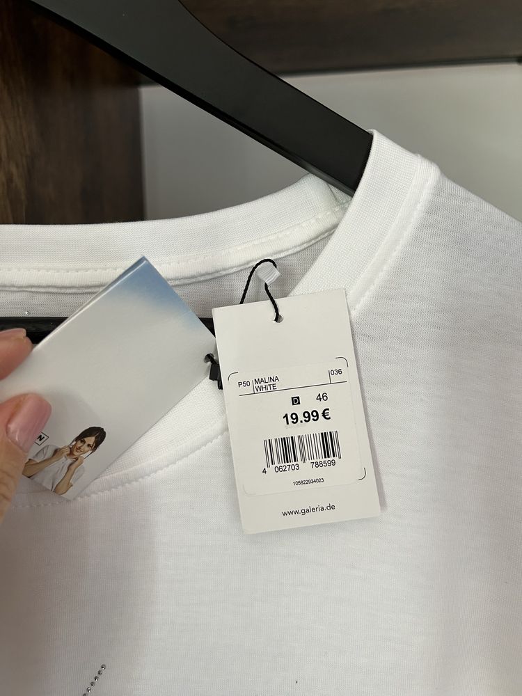 Biały t-shirt z ozdobnym napisem (100% bawełna) z metkami (46; XXL)