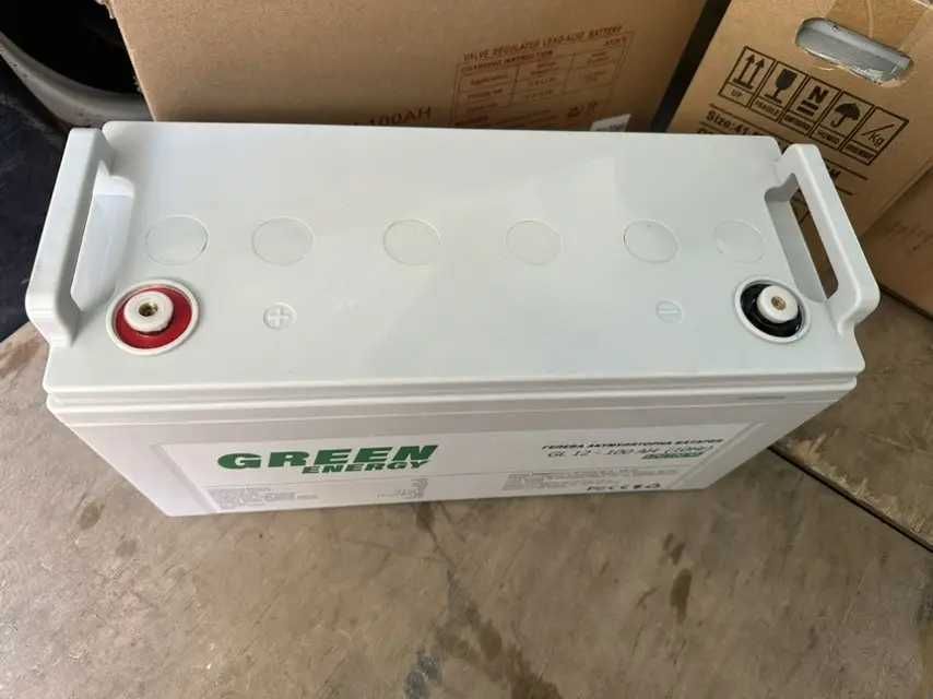 Гелевий аккумулятор Green Energy на 100 ампер, вагою 31 кг