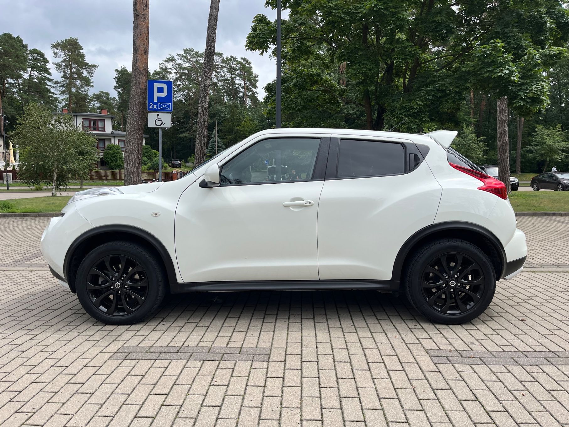 Nissan Juke 1.6 DIG-T/ 4x4/ Full