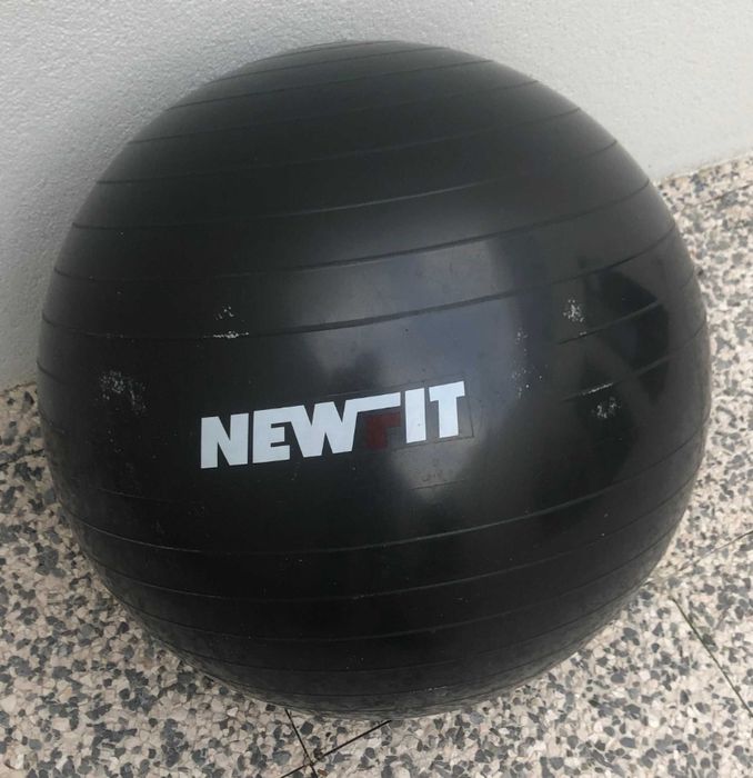 Bola Pilates Newfit 65cm diâmetro