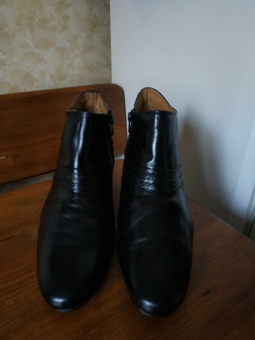 Чорні весільні шкіряні черевики Pierre Cardin розмір 43 устілка 28 см