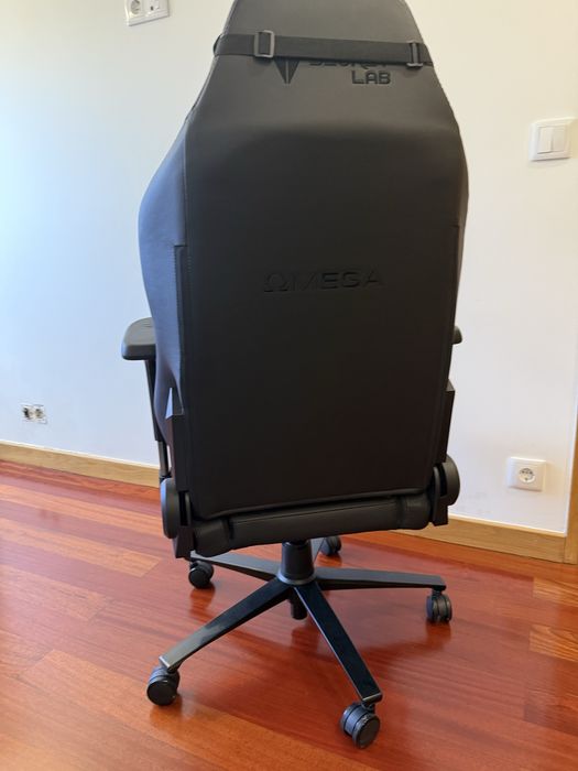 Cadeira Secretlab Omega 2020
