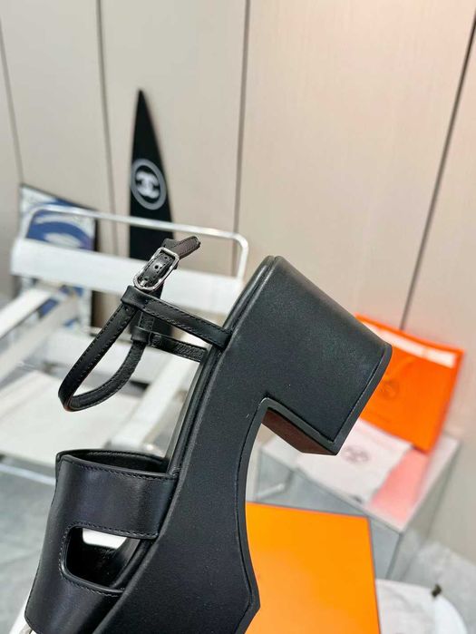 Buty, sandaly klapki, skora 090416