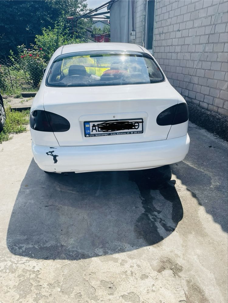 Продам Део Ланос 1.5