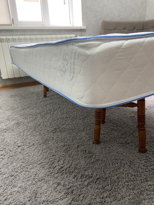 Матрац sleep & fly безпружинний 90/200