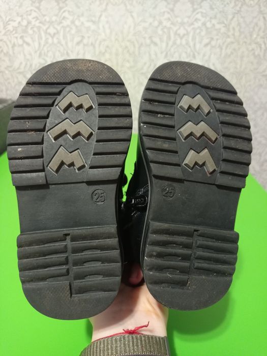 Детские зимние ботинки