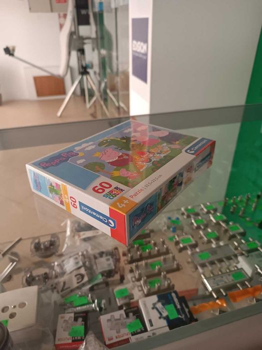 Puzzle Clementoni Peppa Pig SuperColor 33,5x23,5cm 60 peças