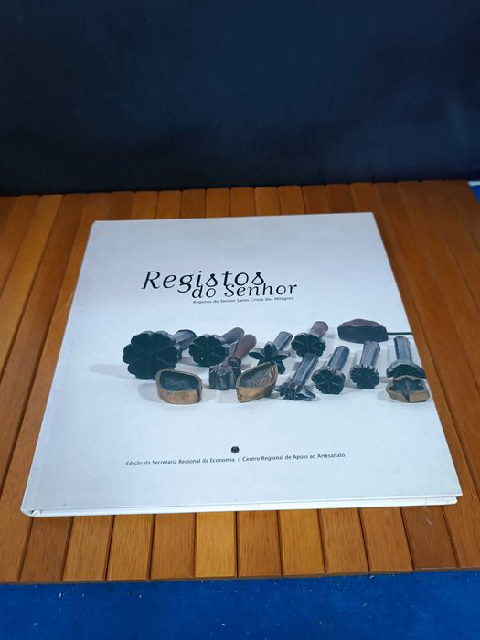 Raro Livro Registos do Senhor dos Milagres Açores