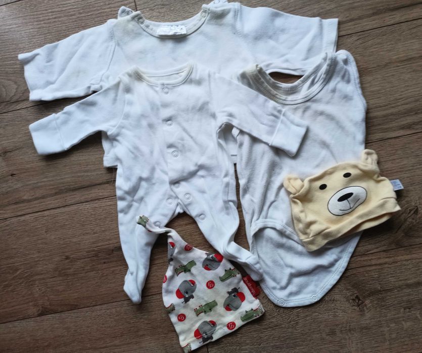 Zestaw ubranek (18 szt.)