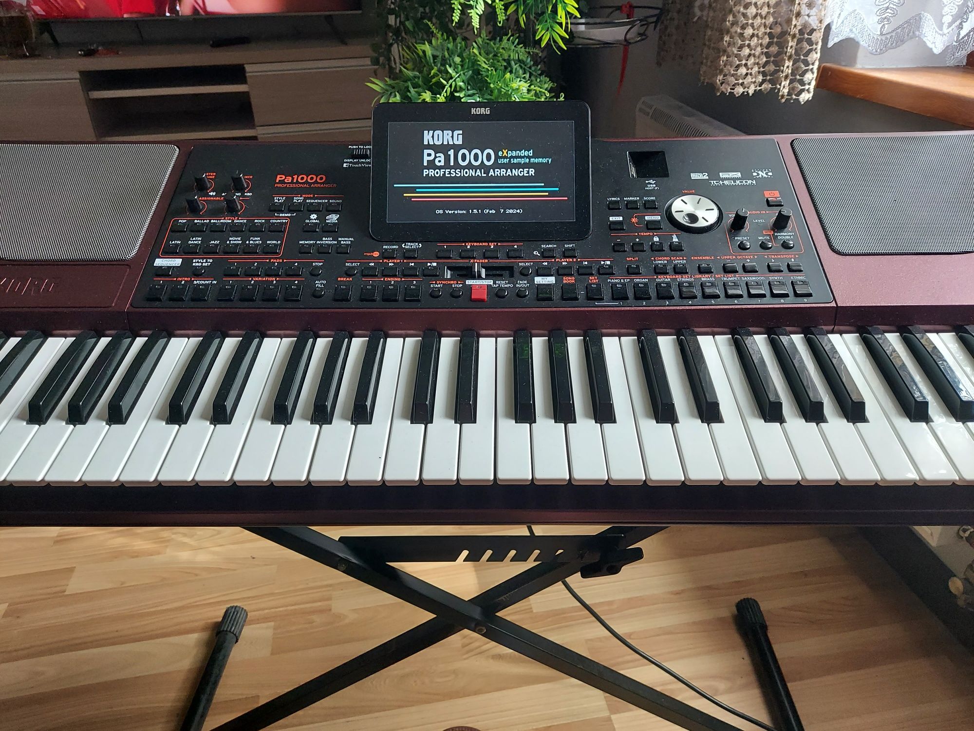 Korg pa  1000 stan dobry