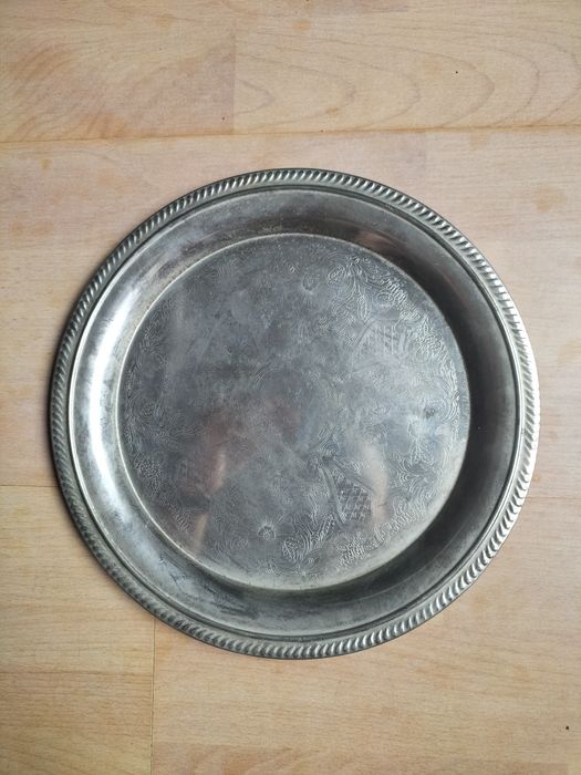 Stara taca do kieliszków