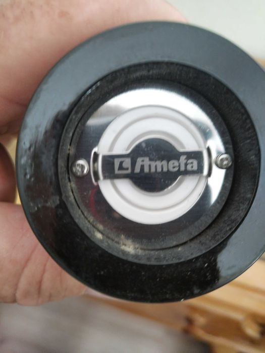 Мельница ручная для перца. Германия