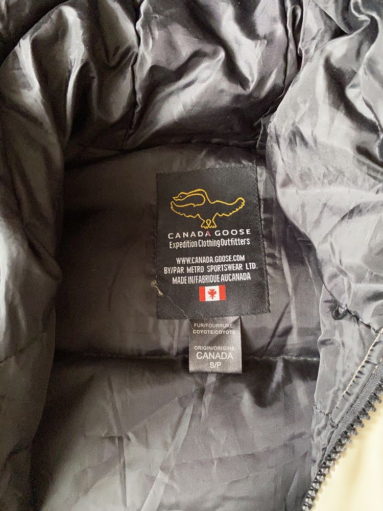 Пуховик Canada Goose (оригінал)