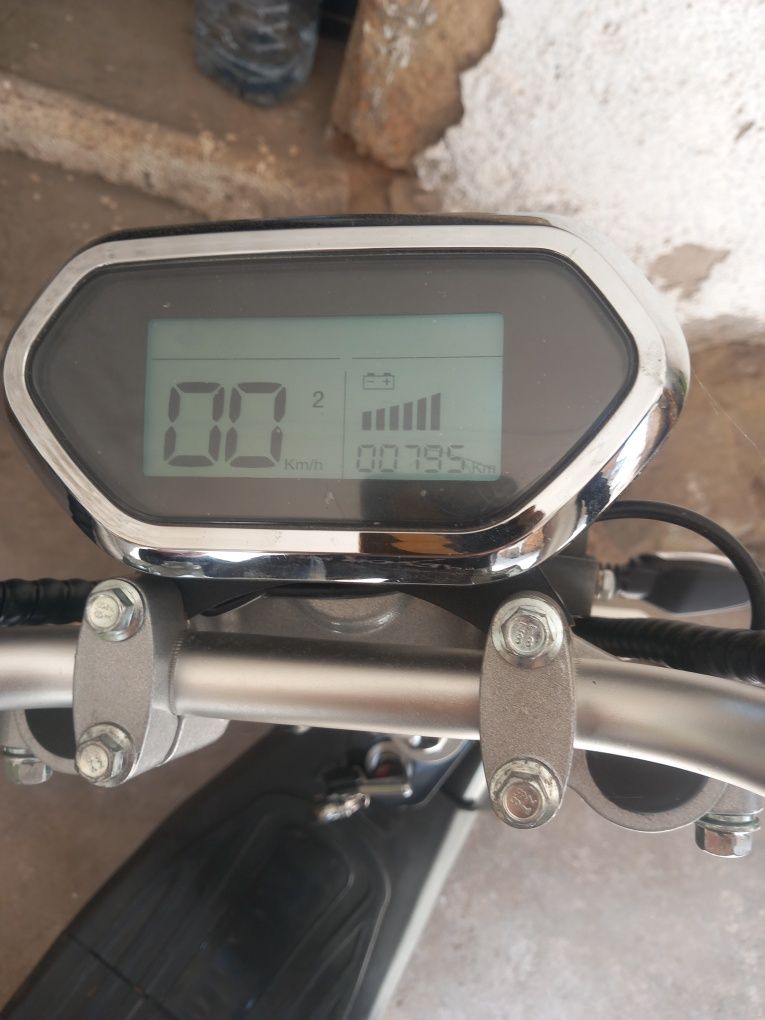 Scooter eletrica