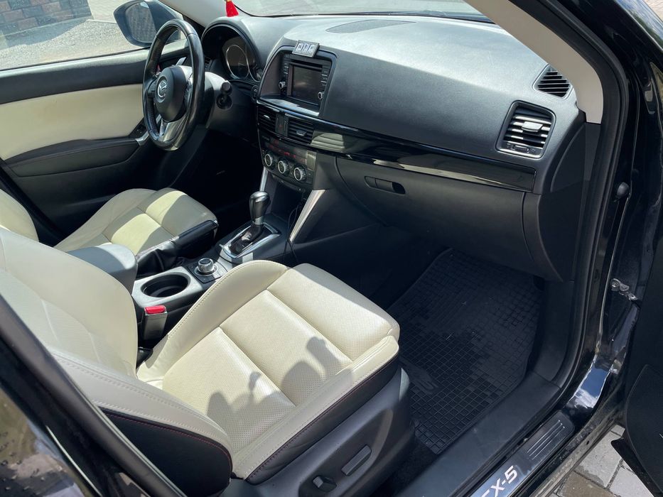 Продам автомобіль Mazda CX-5