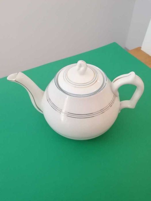 Bule de chá em porcelana Vista Alegre